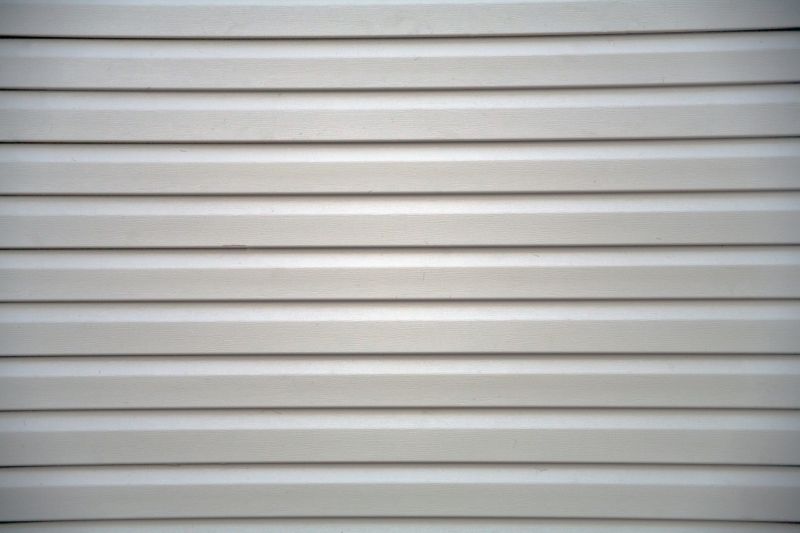 Seamless Siding Finish